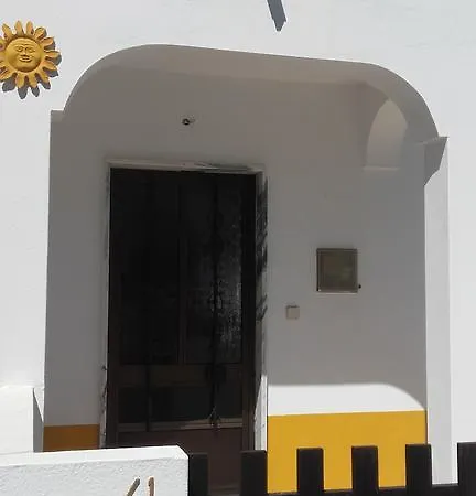 Sun House - Baleal Feriehus Ferrel (Leiria)
